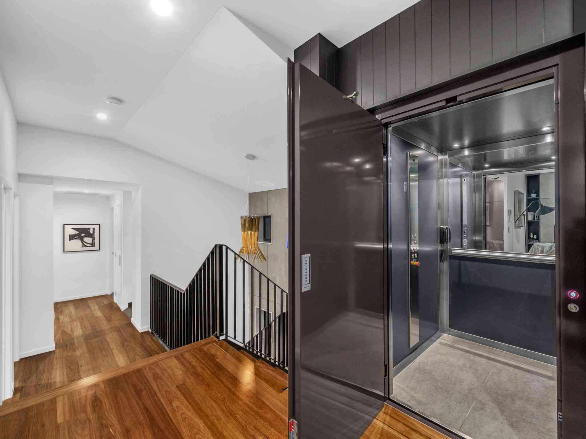 آسانسور برای چند طبقه الزامی است؟ قوانین جدید نصب آسانسور 4 مسکونی